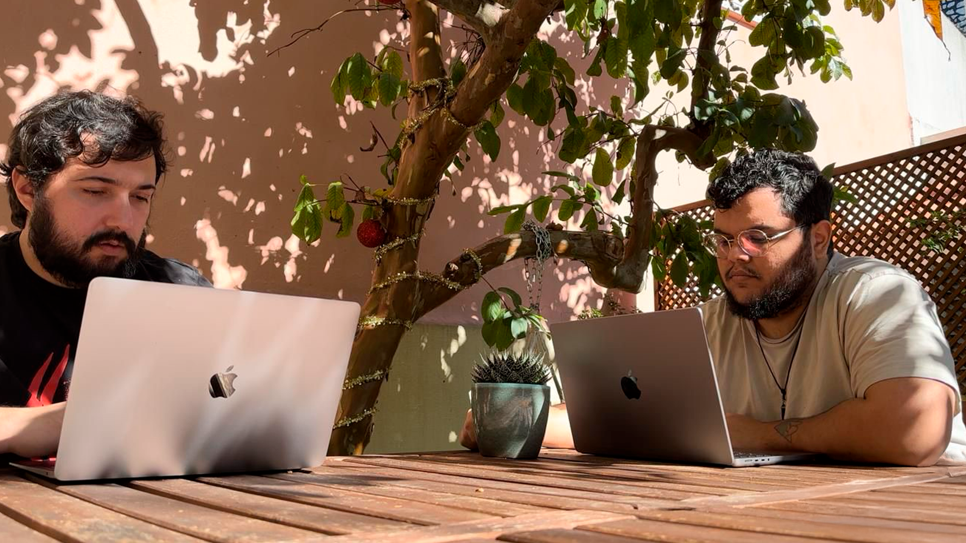 Studio moment r01f01